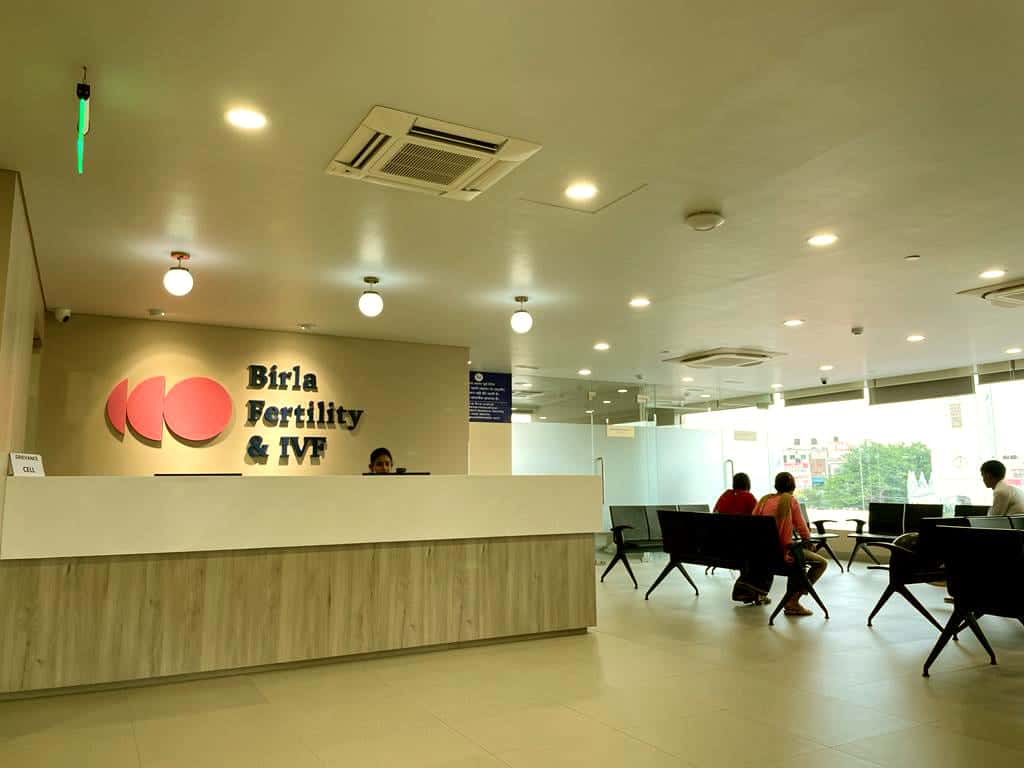 Birla-Fertility-IVF-Varanasi-Clinic-Reception